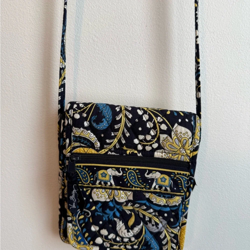 Vera‎ Bradley Floral Patterned Crossbody Bag